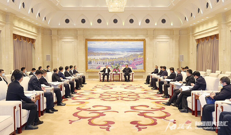 马兴瑞艾尔肯·吐尼亚孜会见部分中央企业负责人对接合作 共享发展机遇 提升合作质效 形成央地携手互利共赢良好局面