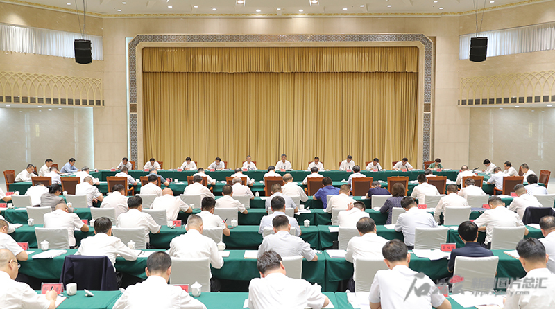 马兴瑞在自治区区属国有企业高质量发展座谈会上强调找准功能定位聚焦主责主业努力做大做强切实发挥对新疆高质量发展战略支撑作用 马兴瑞在自治区区属国有企业高质量发展座谈会上强调找准功能定位聚焦主责主业努力做大做强切实发挥对新疆高质量发展战略支撑作用