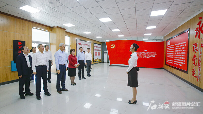 江西省党政代表团来疆考察对接对口支援工作