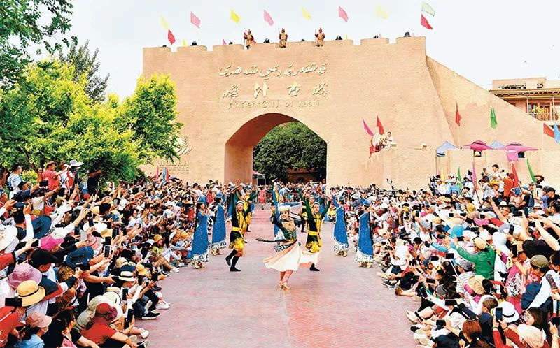 完整准确贯彻新时代党的治疆方略扎实推进中国式现代化的新疆实践