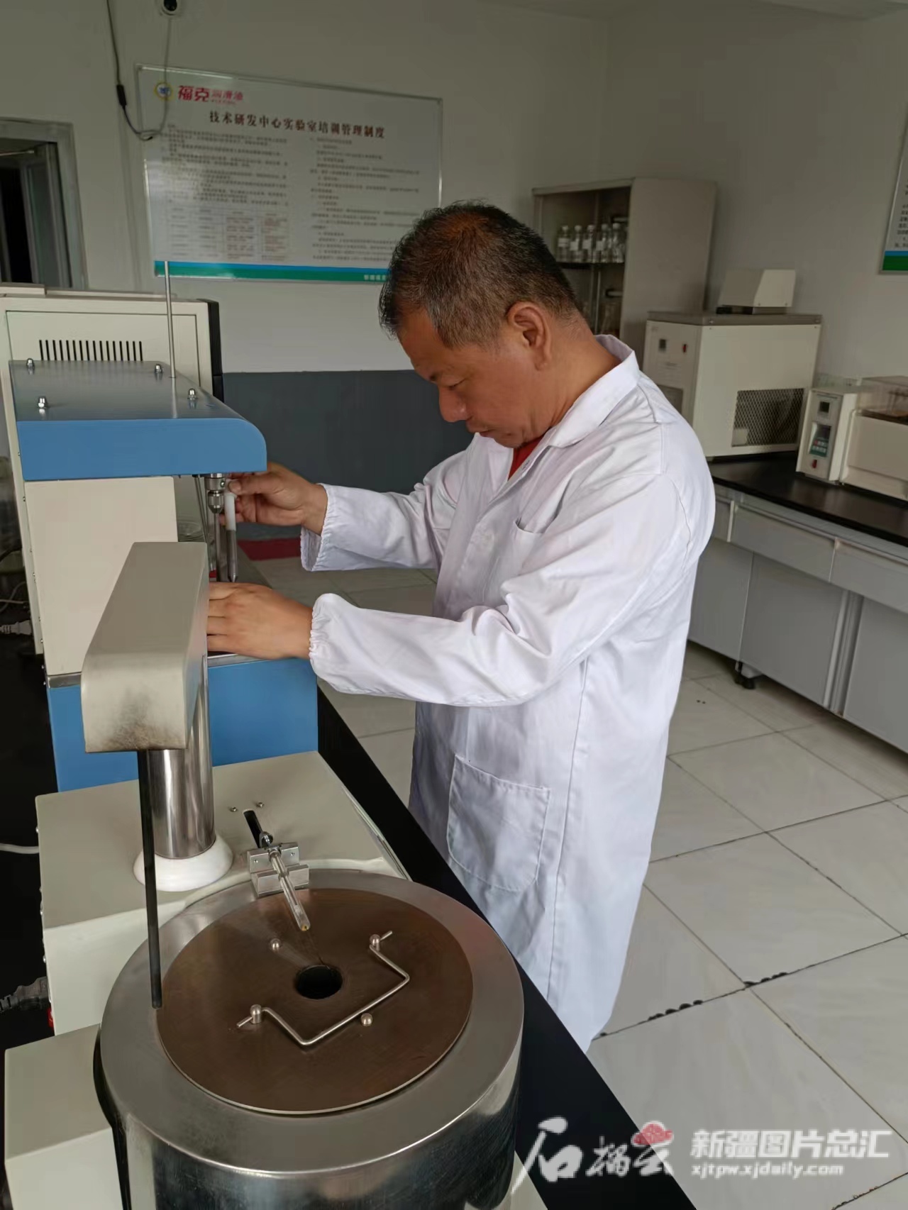 mmexport1675681769935